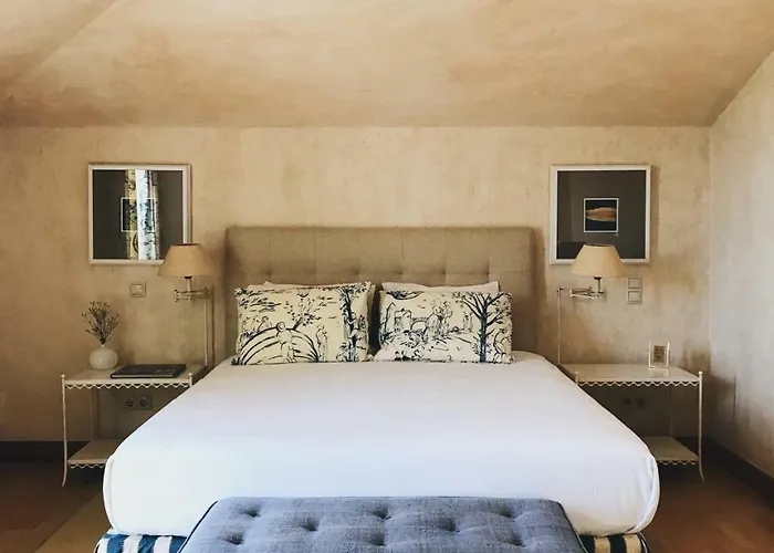 Quinta De Catralvos 3* Azeitão